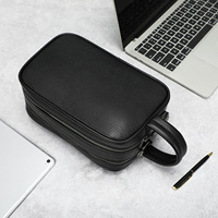 Pochette antivol en cuir pleine fleur avec serrure à code - Trousse de toilette de voyage en cuir véritable pour homme - Accessoire essentiel