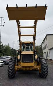 Chargeuse-pelleteuse sur roues CAT 420F d'occasion, 100 CV, Tier 3, sans DEF, avec pompe et moteur, pour le creusement de fossés utilitaires et les travaux de terrassement agricole de petite envergure - Product Image 6