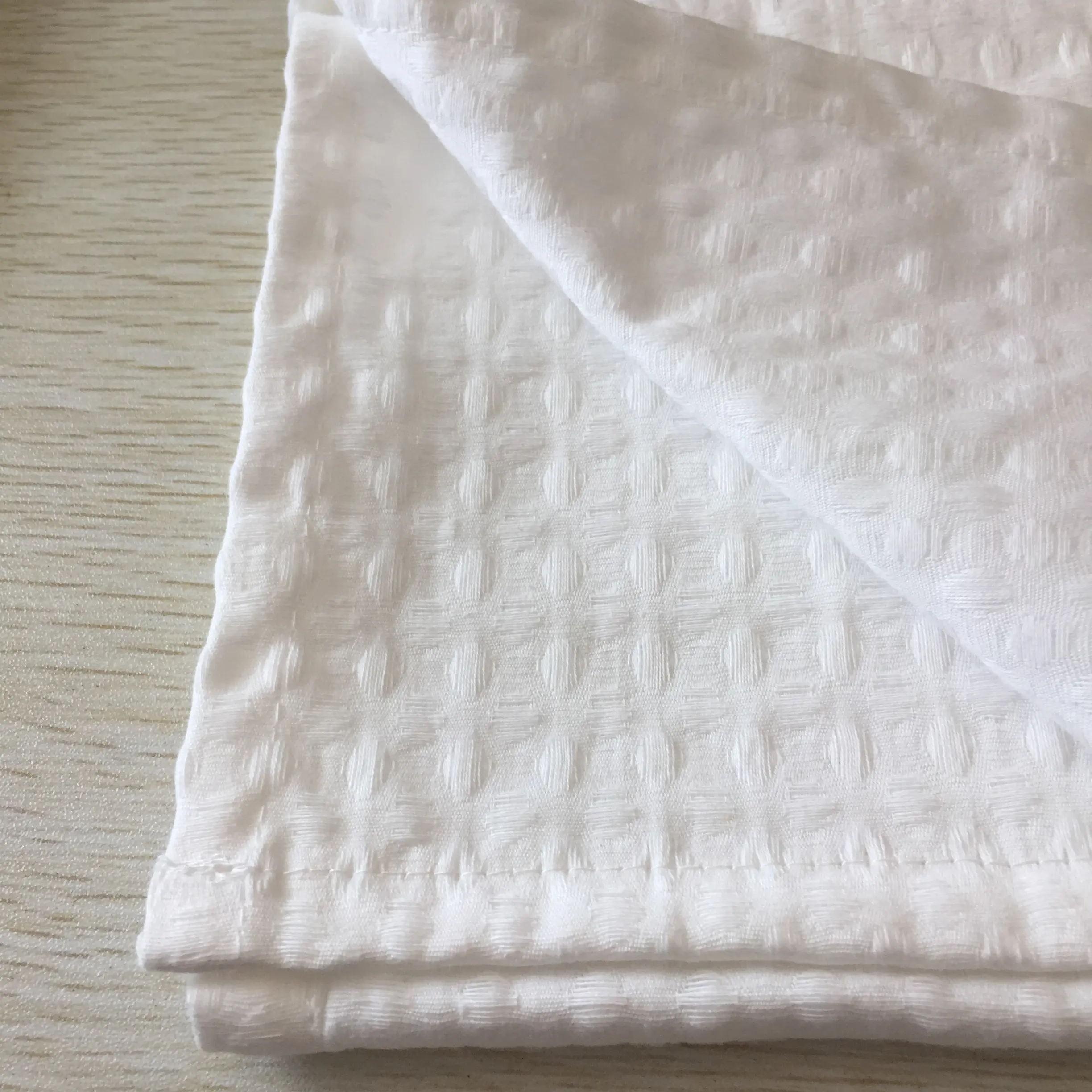 Hot Sale 100% cotton waffle towel customized white terry hotel bath towel waffle towels wholesale