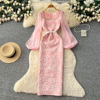 Robe Midi Bodycon Élégante et Durable en Dentelle avec Col Carré, Manches Bouffantes et Ourlet Fendu Orné de Diamants pour Femme