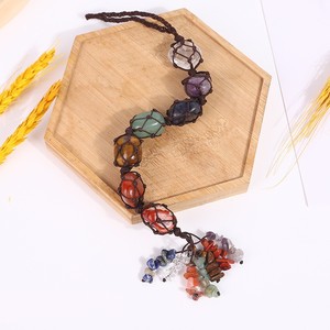 Attrape-rêves Arbre <span class=keywords><strong>de</strong></span> Vie avec 7 Pierres des Chakras, Cristal <span class=keywords><strong>de</strong></span> Guérison, Cadeau Feng Shui, Décoration <span class=keywords><strong>de</strong></span> Chambre Sorcière pour Femmes, à Suspendre pour Rideaux et Voitures - Product Image 3