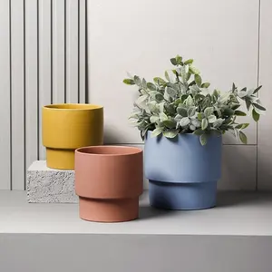 Creative Minimalist Clay Pottery Flower Vase Minimalistic Nordic Decoration Retro Small Ceramic Vase For Shelf Home Decor