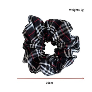 Scrunchies en tissu à carreaux vintage pour femmes, accessoires pour cheveux doux et élastiques - Product Image 3