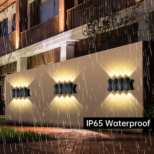 Lampe murale extérieure décorative moderne 8W LED blanc chaud étanche IP65 en aluminium noir à fixation murale pour porche, couloir, jardin - Product Image 2