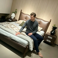 Base de Cama Moderna Tapizada en Cuero Marrón con Cabecera Acolchada, Plataforma de Madera Sólida, Colchón de Espuma, Muebles de Dormitorio