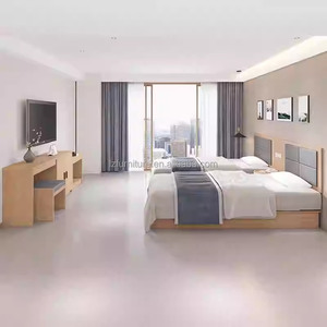 Juego de Muebles de Dormitorio para Hotel Comercial Económico, Estructura de Cama de Madera Maciza con Cabecera Tapizada, Mesitas de Noche y Mueble para TV - Product Image 1