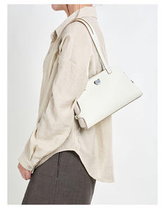 Bolso de Hombro Tipo Dumpling de Cuero Genuino de Alta Gama con Patrón de Caramelo, de Moda para Mujer, con Correa Única y Cierre de Cremallera, Ideal para Fiestas - Product Image 6