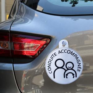 <span class=keywords><strong>Autocollant</strong></span> <span class=keywords><strong>de</strong></span> voiture réfléchissant imprimé sur une seule face, 15cm, Disques <span class=keywords><strong>de</strong></span> Conduite avec ventouse, un Jeune Conducteur - Product Image 3