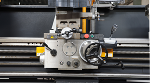 New Model CS6250B Manual <strong>Lathe</strong> 1500mm Multifunctional Horizontal Manual <strong>Lathe</strong> Light Duty Machining - Product Image 3