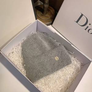 Groothandel Trendy Gebreide Mutsen Geborduurd Logo Winter Hoeden Chique Duurzame Hoofddeksels Voor Buitenactiviteiten - Product Image 5