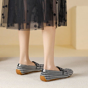 Zapatos Planos Casuales de Malla con Punta Redonda y Deslizables para Mujer, Talla Grande 44, Transpirables, Casuales y Cómodos - Product Image 3