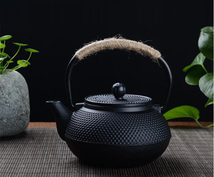 <strong>Cast</strong> <strong>Iron</strong> Teapot <strong>Tea</strong> Kettle <strong>Pot</strong> with Stainless Steel Infuser for Stovetop Safe Coated 600ml - Product Image 5