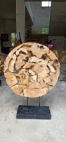 Sculpture artisanale en bois rond à base de racine d'arbre, décoration de table en bois naturel avec support métallique, ornement artistique rustique pour la maison