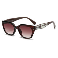 Nouvelles Lunettes de Soleil Femme Oeil de Chat Tendance Internet, Monture Complète Fine, Protection UV400, Multi-usages, Modèle Rétro Européen et Américain