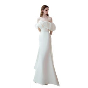 فستان زفاف صيني صيفي عالي الجودة للعروس بتصميم شاطئي من الساتان مع ذيل طويل 100% بوليستر - Product Image 5