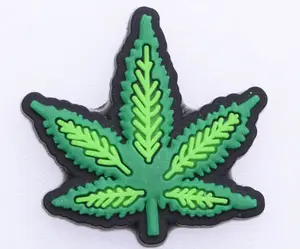 Beliebte 420 zubehör weed PVC clog charms individuelle designer bier dekoration homies und armband geschenke für kinder