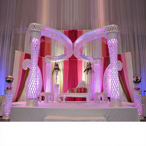 Mandap de Fibra de Cristal para Bodas con Diseño de Mariposa, Último Modelo de Mandap de Fibra de Cristal para Bodas, Mandap de Cuatro Pilares con Diseño de Mariposa para Bodas - Product Image 1