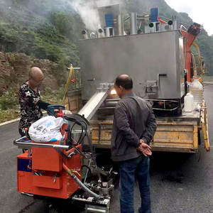 Machine de marquage routier thermoplastique à trémie, prix d'usine, 10 cm, 15 cm, 20 cm, machine de marquage de lignes de chaussée - Product Image 4