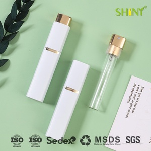 Mini Flacone Spray Atomizzatore Portatile Tascabile da 10 ml in Vetro e Metallo, Ricaricabile, di Lusso e da Viaggio per Profumo - Product Image 4