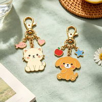 Porte-clés en métal en gros, design animal, mignon et créatif, chat et chien, émail dur, breloque de sac, pendentif, porte-clés personnalisé en métal