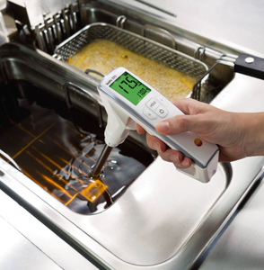 เครื่องตรวจคุณภาพน้ำมันอาหาร Testo 270 ของเยอรมัน สำหรับตรวจวัดค่า TPM ในน้ำมันทอด มีสินค้าในสต็อก - Product Image 2