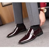 Chaussures habillées plates en PU pour hommes, style Oxford, surface brillante, polyvalentes, pour affaires, décontractées, confortables, mode, printemps/hiver, mariage