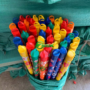 Ensemble balai et pelle portables en bois revêtu de PVC à motif floral du Vietnam, étanche, pour le nettoyage des meubles et l'usage domestique, vente en gros - Product Image 2