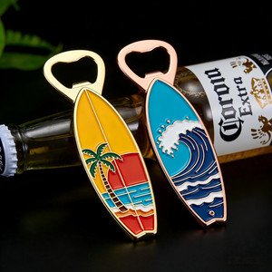Apribottiglie a Forma di Zampa di Gatto, Adesivi per Frigorifero, Cavatappi e Apribottiglie in Metallo Smaltato Creativi con Souvenir di Attrazioni Turistiche - Product Image 3