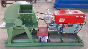 Broyeur à disques électrique/diesel 1-20 TON/H à prix d'usine pour machine à <span class=keywords><strong>sciure</strong></span> <span class=keywords><strong>de</strong></span> <span class=keywords><strong>bois</strong></span> et <span class=keywords><strong>presse</strong></span> à granulés <span class=keywords><strong>de</strong></span> <span class=keywords><strong>bois</strong></span> - Product Image 3