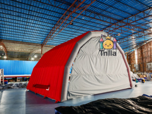 Castillo Inflable Deportivo con Entrada y Ventilador Rojo, Material de PVC Gigante, Tamaño Personalizado, para Eventos, Presentaciones de Equipos, Promoción Empresarial - Product Image 2