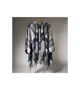 Nappa poncho mantello lavorato a maglia cashmere pashmina sciarpa frangia cavallo scialle jacquard