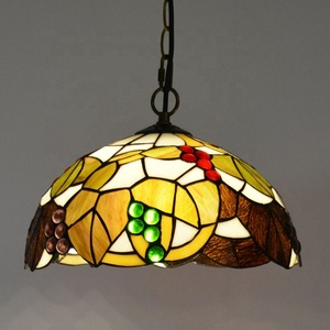 Lámpara Colgante de Vitral Tiffany con Diseño de Hojas Caídas LongHuiJing, Lámparas Tiffany - Product Image 1