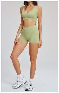 Ensemble de yoga sans bretelles pour femmes, sensation de peau nue, taille en V, leggings et shorts en spandex/nylon, haute élasticité, motif à carreaux, respirant - Product Image 5