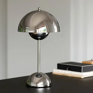 Stark dekorativ Studie Verzierung essentiell elegante Knospen-Schreibtischlampe