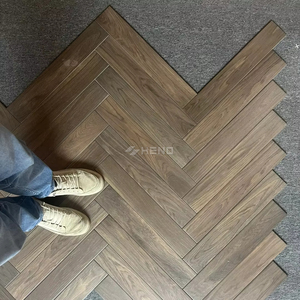 Suelo de Madera de Roble Blanco Impermeable para Ingeniería, Acabado Liso Oscuro de Alto Brillo, Madera Rústica de Ingeniería con Sistema de Clic, Flotante para Exteriores - Product Image 5