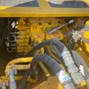 Excavadora Usada Komatsu PC450 Asequible, Casi Nueva, de Alta Calidad en Venta, Bajo Kilometraje - Product Image 2