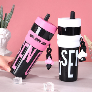 Vasos <span class=keywords><strong>de</strong></span> plástico portátiles <span class=keywords><strong>de</strong></span> alta belleza, nuevas botellas <span class=keywords><strong>de</strong></span> agua al por mayor para exteriores, vasos con cuerda <span class=keywords><strong>de</strong></span> paja tropical para hombres y mujeres - Product Image 3
