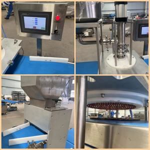 Juyone miglior prezzo di fabbrica <span class=keywords><strong>Pizza</strong></span> linea di copertura per <span class=keywords><strong>Pizza</strong></span> <span class=keywords><strong>surgelata</strong></span> macchina per guarnire <span class=keywords><strong>Pizza</strong></span> irrigatori - Product Image 2