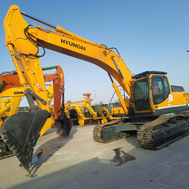 Used Hy-undai R305LC-9T Crawler Excavator 30.2 Ton Cum-mins 198kW Second Hand Excavators for Sale Construction Machinery