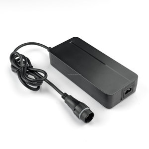 Chargeur rapide pour <span class=keywords><strong>batterie</strong></span> de vélo électrique 42V 4A adapté aux batteries 630Wh 720Wh <span class=keywords><strong>Yamaha</strong></span> Haibike AllMtn 10 - Product Image 1