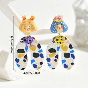 Boucles d'oreilles à l'effigie de personnages de dessins animés, incrustation en acétate, clous en acier inoxydable pour femmes, bijoux à la mode EH4756-3 - Product Image 4