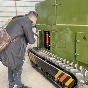 Customised pig manure tracked equipment organic fertiliser fermentation tumbler - Product Image 5