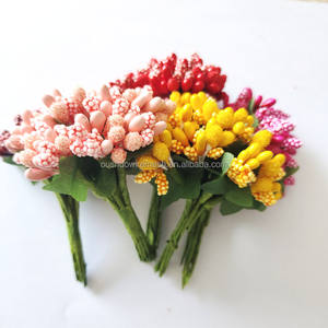 Ramo <span class=keywords><strong>de</strong></span> bayas directo hecho a mano DIY material <span class=keywords><strong>de</strong></span> corona simulación estrella borla boda caramelo caja <span class=keywords><strong>de</strong></span> regalo material decorativo flor - Product Image 1