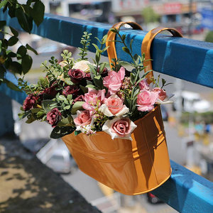 Fioriera fioriera metallo ferro balcone pianta da giardino fioriera cestini recinzione secchio vasi portafiori con gancio staccabile - Product Image 6