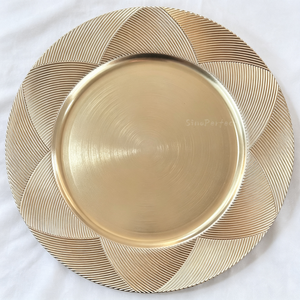 Plato base cuadrado transparente con borde dorado, personalizado, de plástico, para eventos modernos, bodas y fiestas, venta al por mayor, OEM, ODM. - Product Image 6