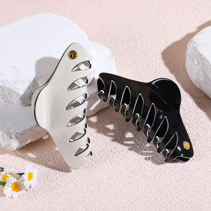 Acetate Hair <b>Clip</b> 13 Cm Gripper For Women Daily Use With Retro Design - Product Image 2