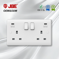 Prise USB à interrupteur double 13A norme britannique (Type C+C) Max 20W/45W/65W IP20 86x86mm pour usage domestique et bureautique 110V/250V