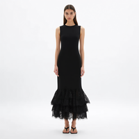 Robe longue trapèze personnalisée pour femme, sexy, noire, en dentelle à cils et maille, à col rond, sans manches, avec volants superposés et dentelle à plusieurs couches