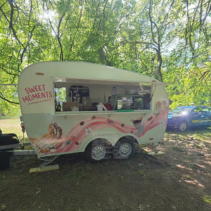 Vintage Food Truck <b>Small</b> Coffee Trailer Full Equipped Mobile Restaurant Pizza Beverage Concession Truck - Product Image 1