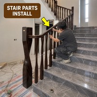 Balustre et poteau de balustrade en bois massif pour escalier de luxe, taille personnalisée, OEM